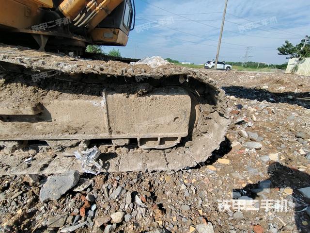 右側(cè)行走馬達(dá)蓋板(行走機(jī)構(gòu)) 右側(cè)行走馬達(dá)蓋板(行走機(jī)構(gòu))