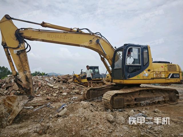 柳工CLG922D挖掘機