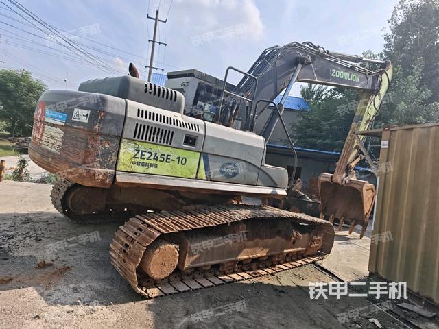 整機右后45°（整機外觀）