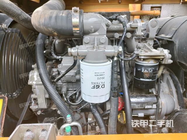 發(fā)動機(jī)整體俯視(整機(jī)外觀) 發(fā)動機(jī)整體俯視(整機(jī)外觀)