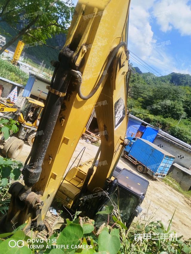卡特彼勒323D液壓挖掘機
