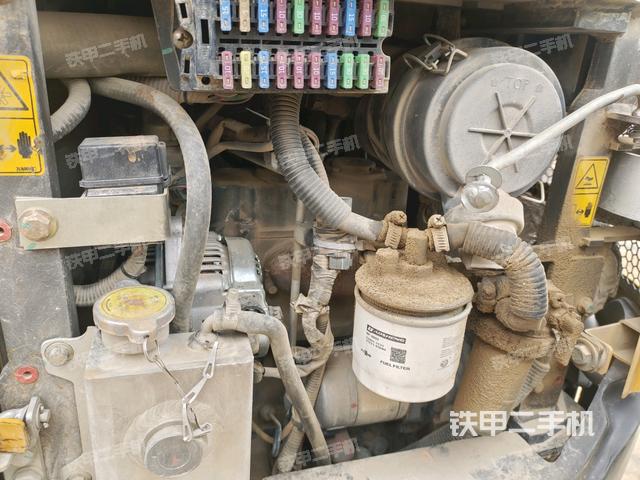 發(fā)動機(jī)室(上車部件) 發(fā)動機(jī)室(上車部件)