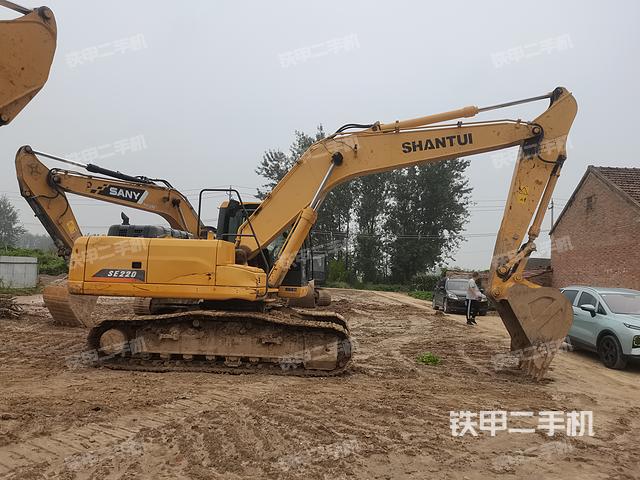 山推SE220-9挖掘机