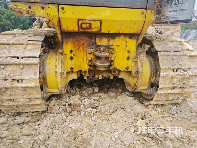 整機左側（設備外觀及核心部件）