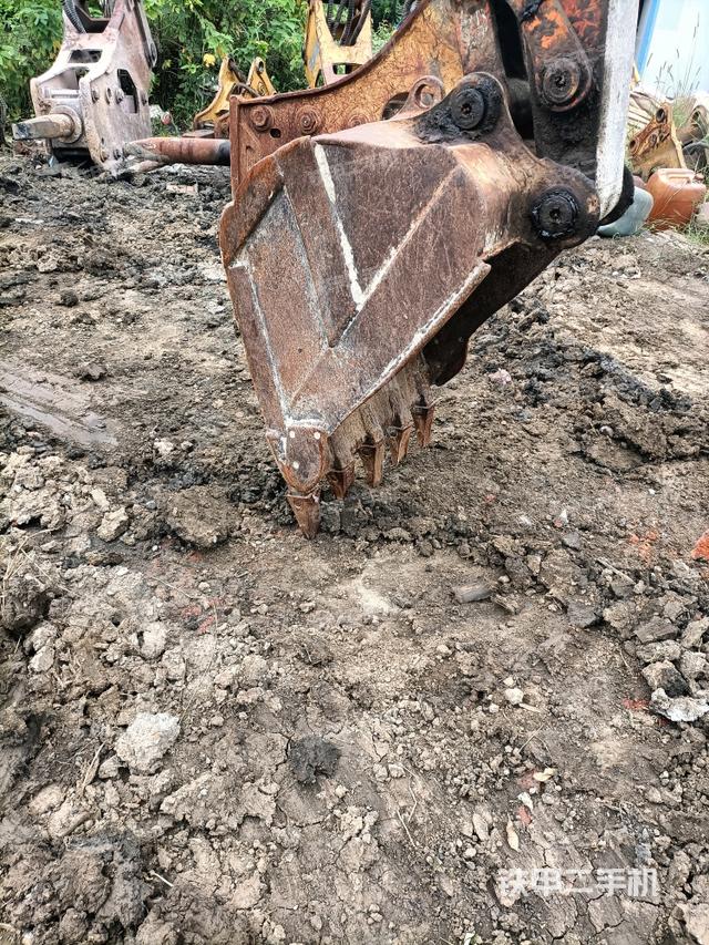 鏟斗45度（工作和回轉(zhuǎn)裝置）