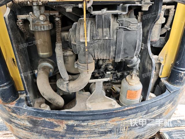 发动机室（上车部件）