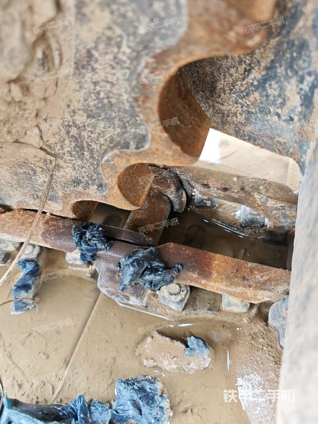 左托鏈輪和鏈筋（行走機(jī)構(gòu)）