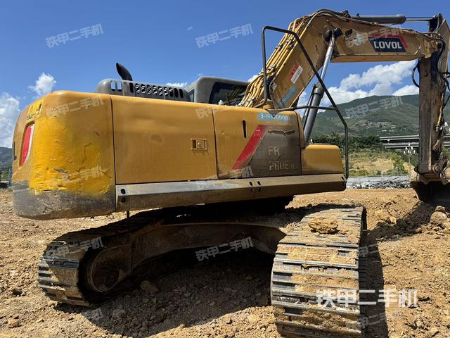 整機右后45°（整機外觀）