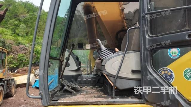 發(fā)動(dòng)機(jī)整體俯視(整機(jī)外觀) 發(fā)動(dòng)機(jī)整體俯視(整機(jī)外觀)