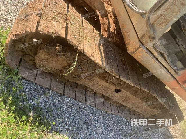 单侧履带整体（整机外观）