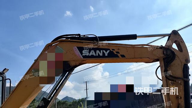 小臂整体左后（工作和回转装置）