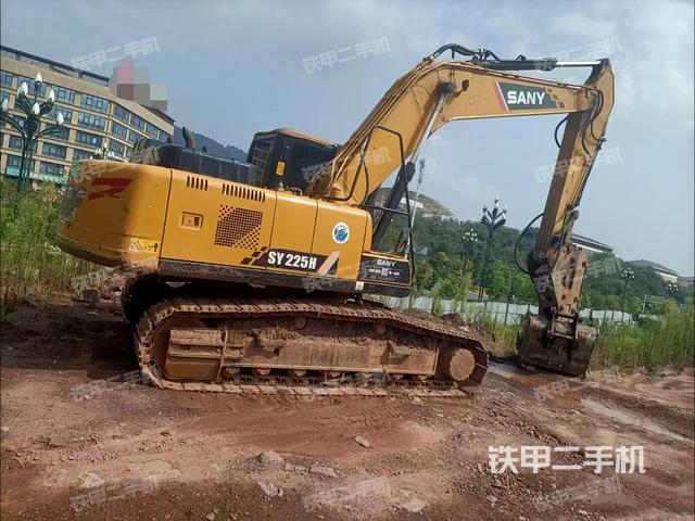 整機(jī)右后45°（整機(jī)外觀）