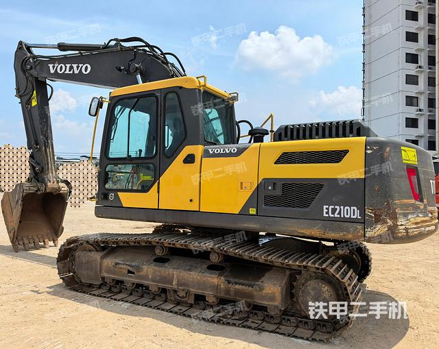 整机右后45°（整机外观）