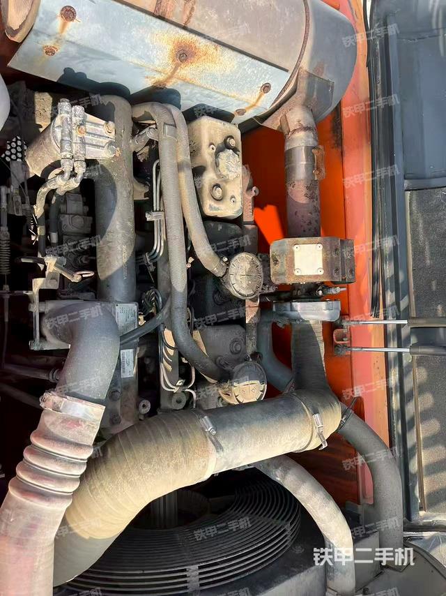 发动机整体俯视（整机外观）