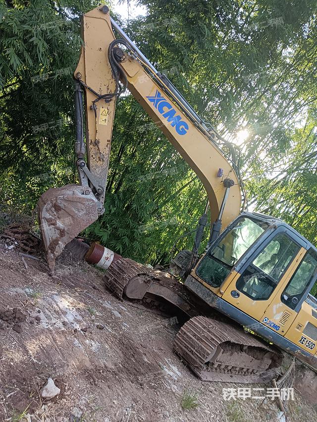 駕駛室整體（整機(jī)外觀）