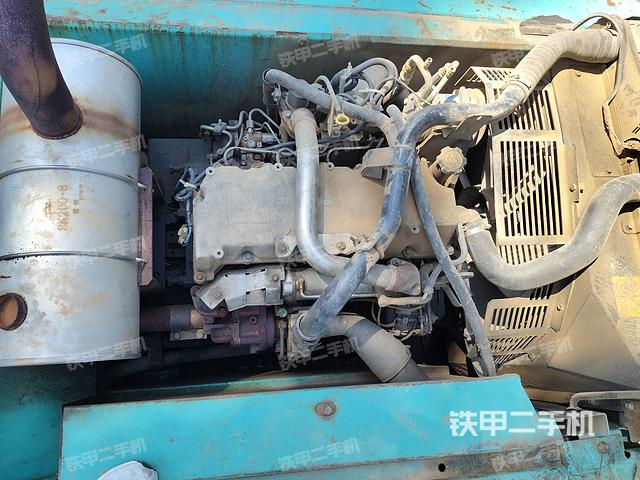 发动机整体俯视（整机外观）