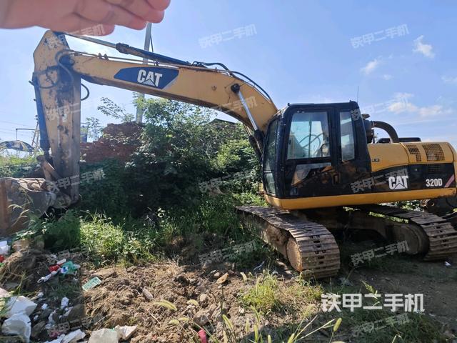 卡特彼勒320D液压挖掘机