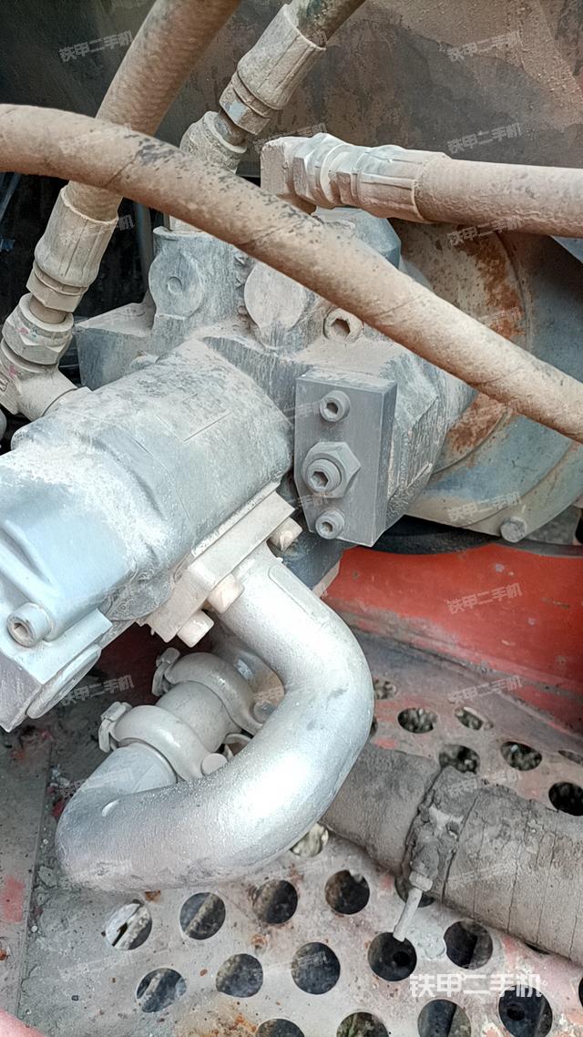 液壓泵室（大件艙室）