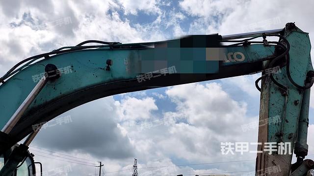 大臂整体 右侧（工作和回转装置）