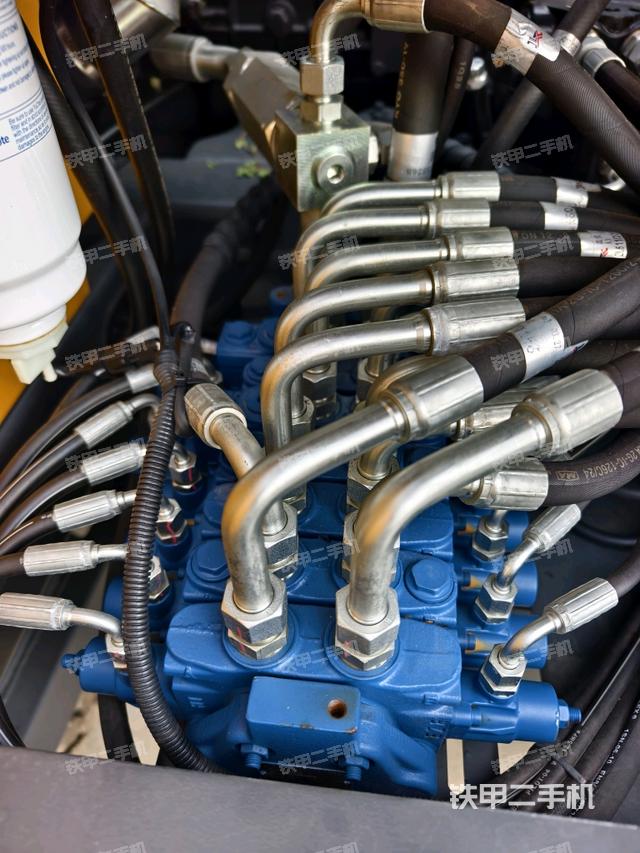 分配閥（上車部件）