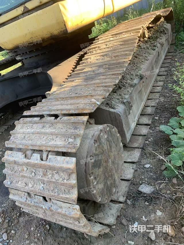 单侧履带整体（整机外观）