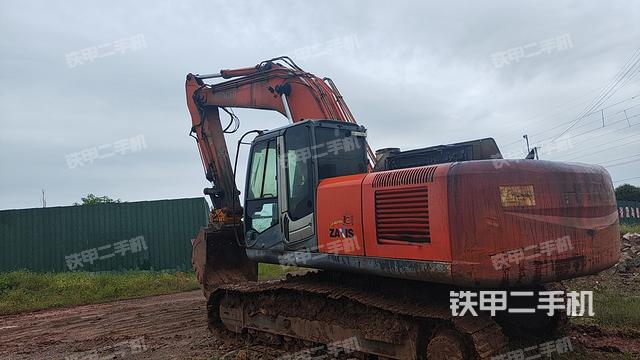 整機(jī)右后45°(整機(jī)外觀) 整機(jī)右后45°(整機(jī)外觀)