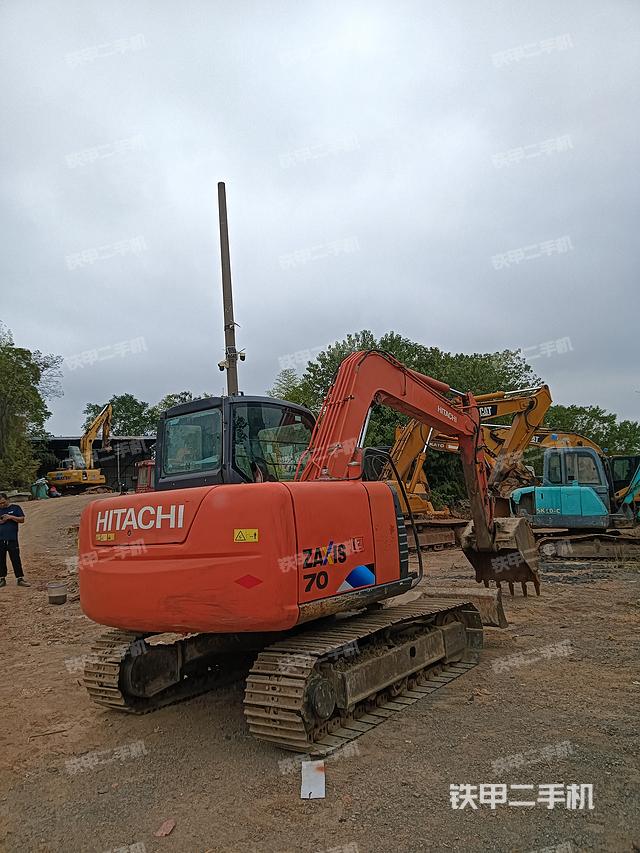 整機(jī)右后45°（整機(jī)外觀）