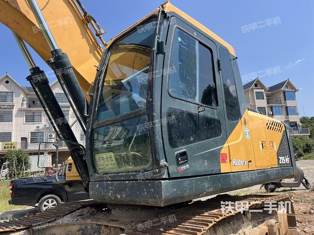 现代R215VS挖掘机