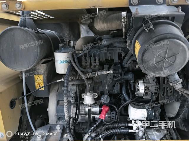 发动机整体俯视（整机外观）