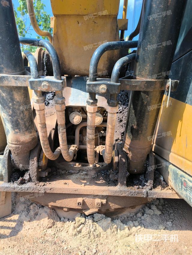 大臂根部?斜視（工作和回轉(zhuǎn)裝置）