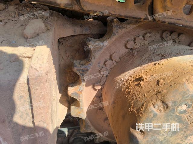 左導(dǎo)向輪（行走機(jī)構(gòu)）