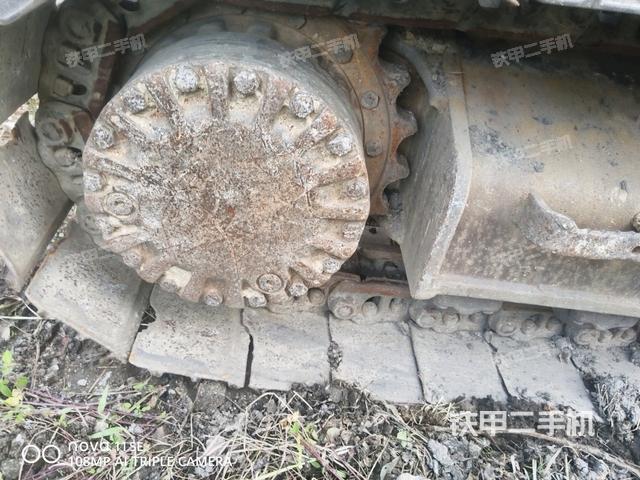 右驅動輪（行走機構）