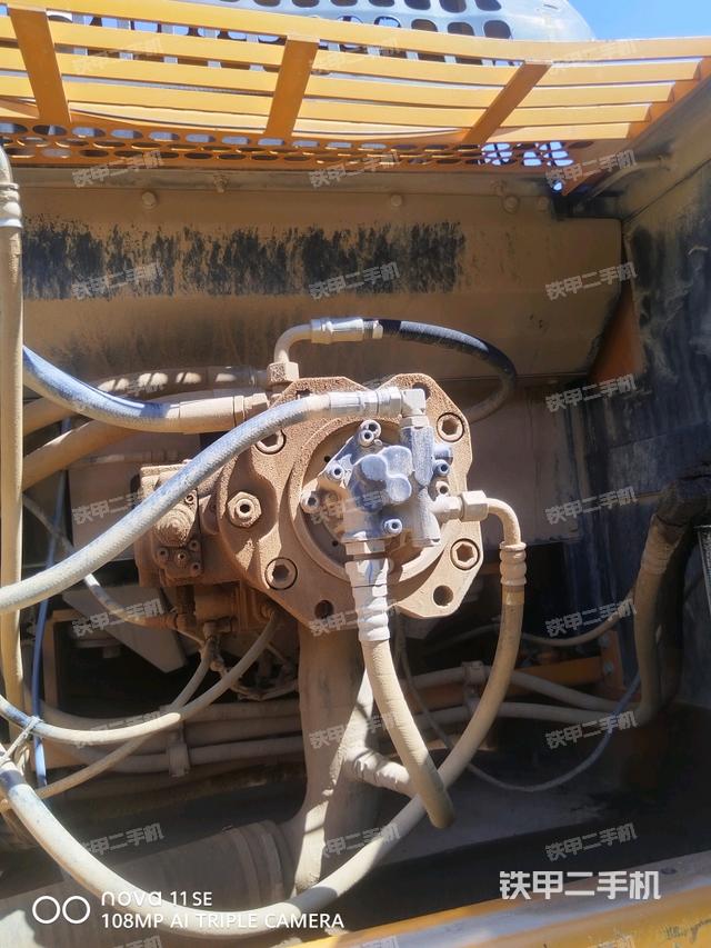 液压泵室（大件舱室）