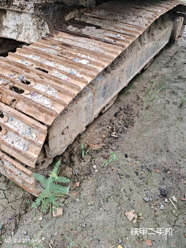 单侧履带整体（整机外观）