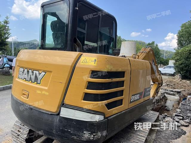 整機右后45°（整機外觀）