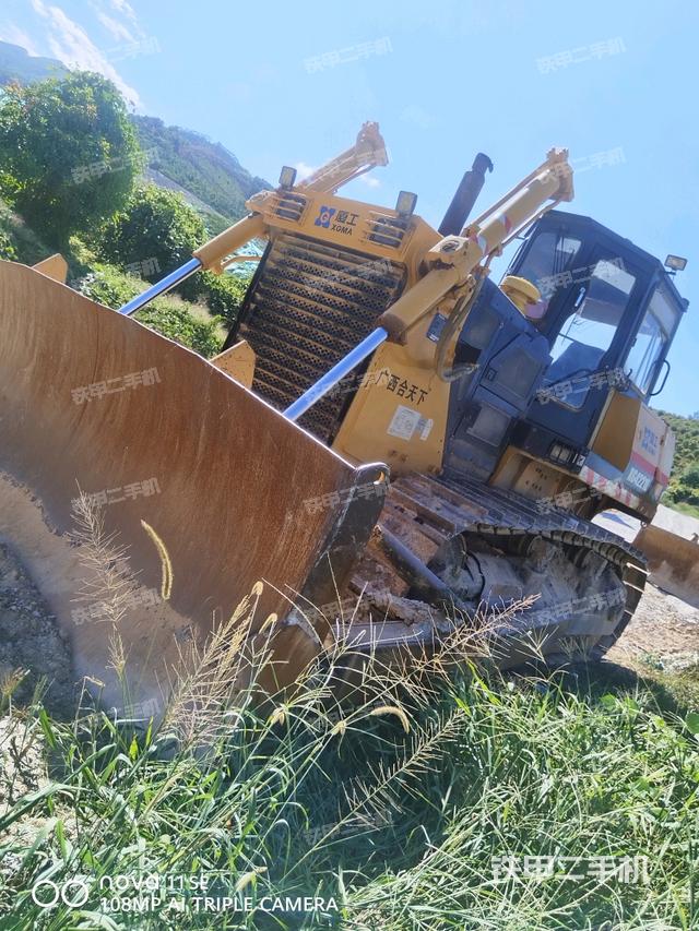 右后45°（推土機(jī)整車外觀）