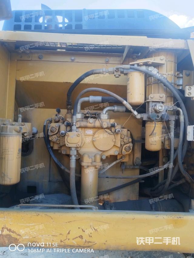 液压泵室（大件舱室）