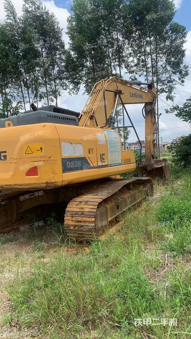 柳工CLG922E挖掘机