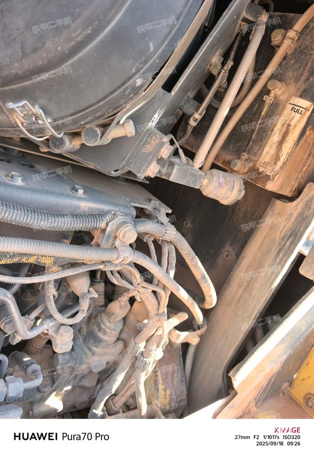 操作手柄左（推土機駕駛室）