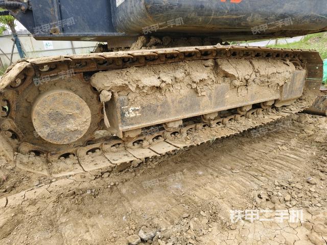 左側(cè)履帶整體?（行走機(jī)構(gòu)）