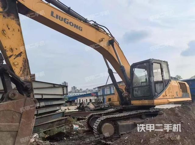 整機右后45°（整機外觀）