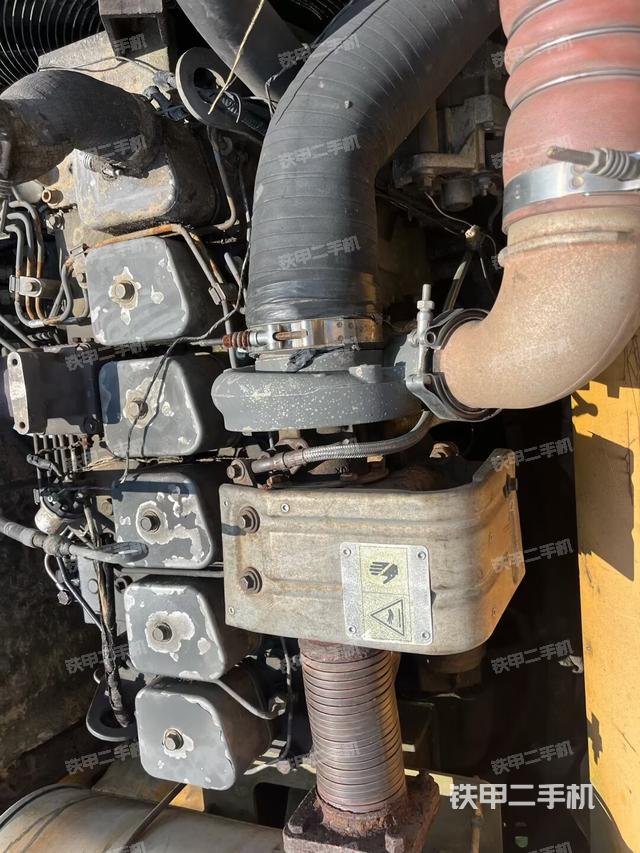 发动机整体俯视（整机外观）