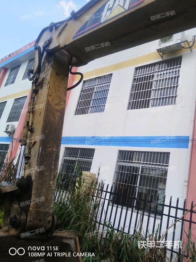 鏟斗右后整體（工作和回轉裝置）