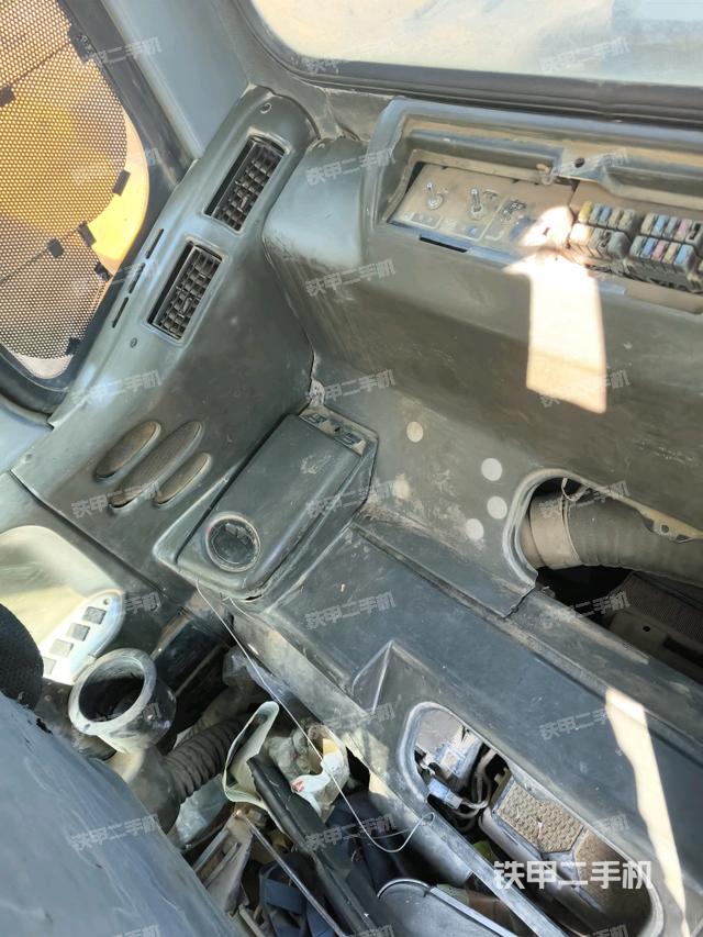 显示屏 （驾驶室部分）