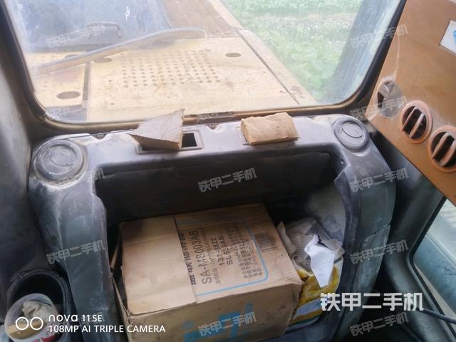 座椅后部（駕駛室部分）