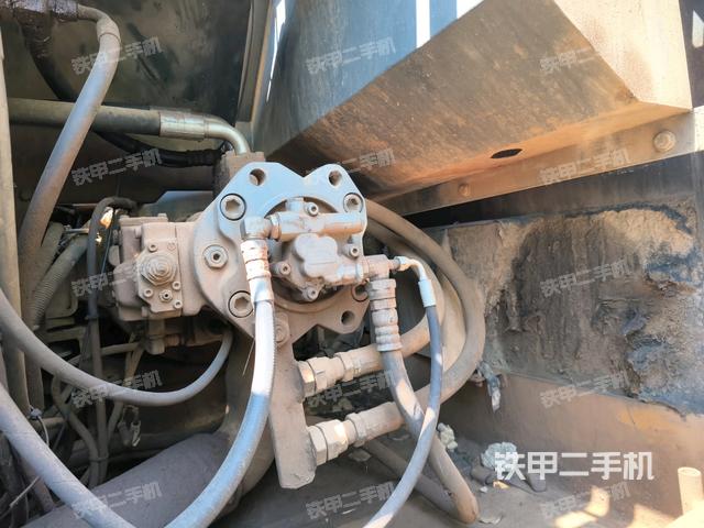 液压泵室（大件舱室）