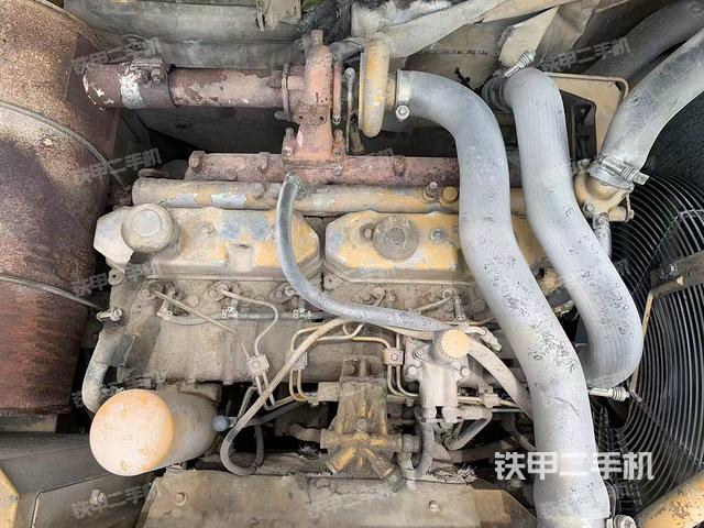 發(fā)動(dòng)機(jī)整體俯視（整機(jī)外觀）