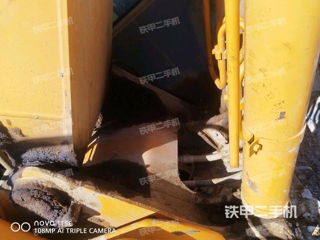 大臂根部 斜视（工作和回转装置）