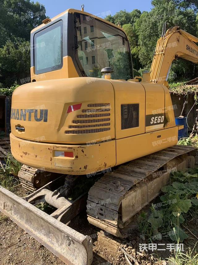 整機(jī)右后45°（整機(jī)外觀）