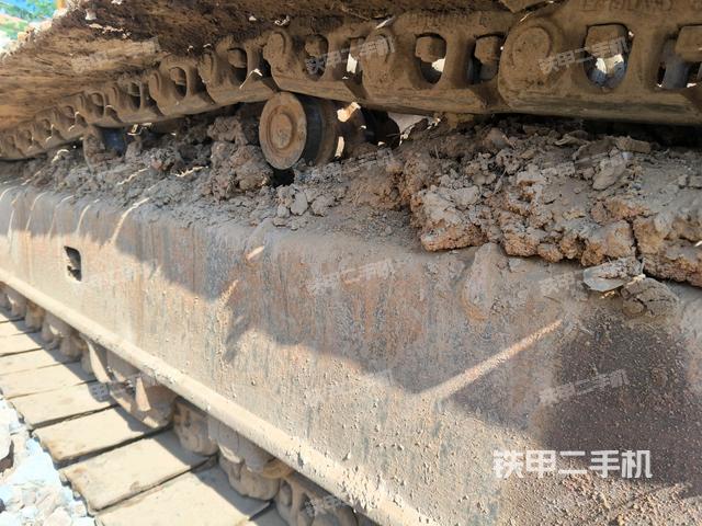 右侧履带整体（行走机构）